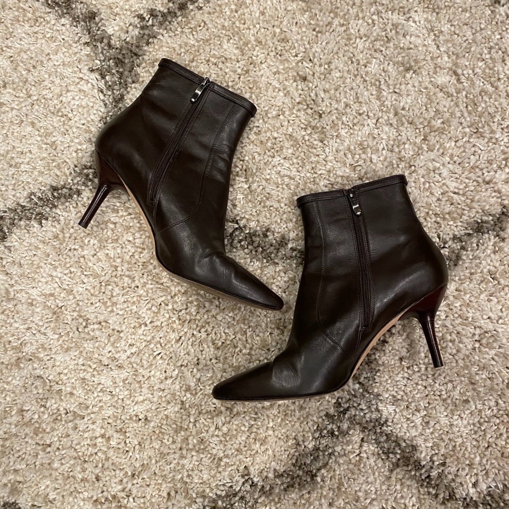 Via Spiga booties